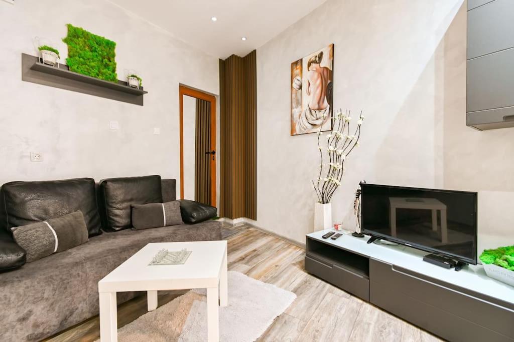 Velar 1Bdr Apartment โซเฟีย ภายนอก รูปภาพ